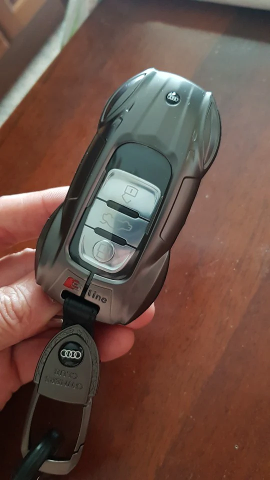 AUDI Futuristic Alloy Key case - Image 9