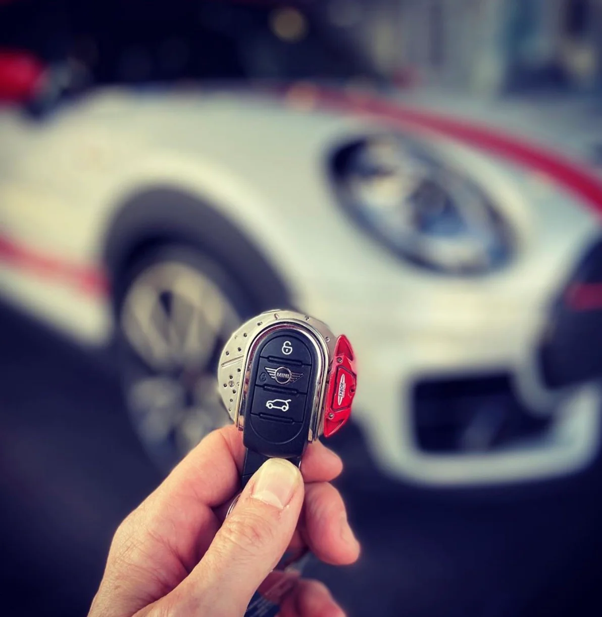 🏎️ JCW Brake Caliper Design Key Fob Case in Alloy Metal - Image 17