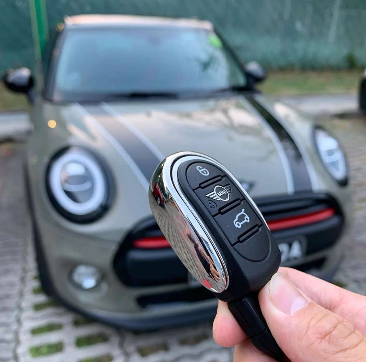 ✨ Plain Alloy Metal Key Fob Case - Image 9