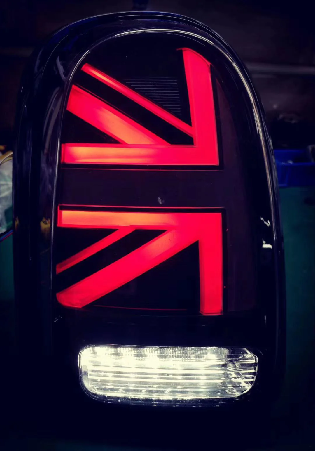 MINI Countryman GEN 3 F60 Union Jack Rear Tail Lights - Image 6