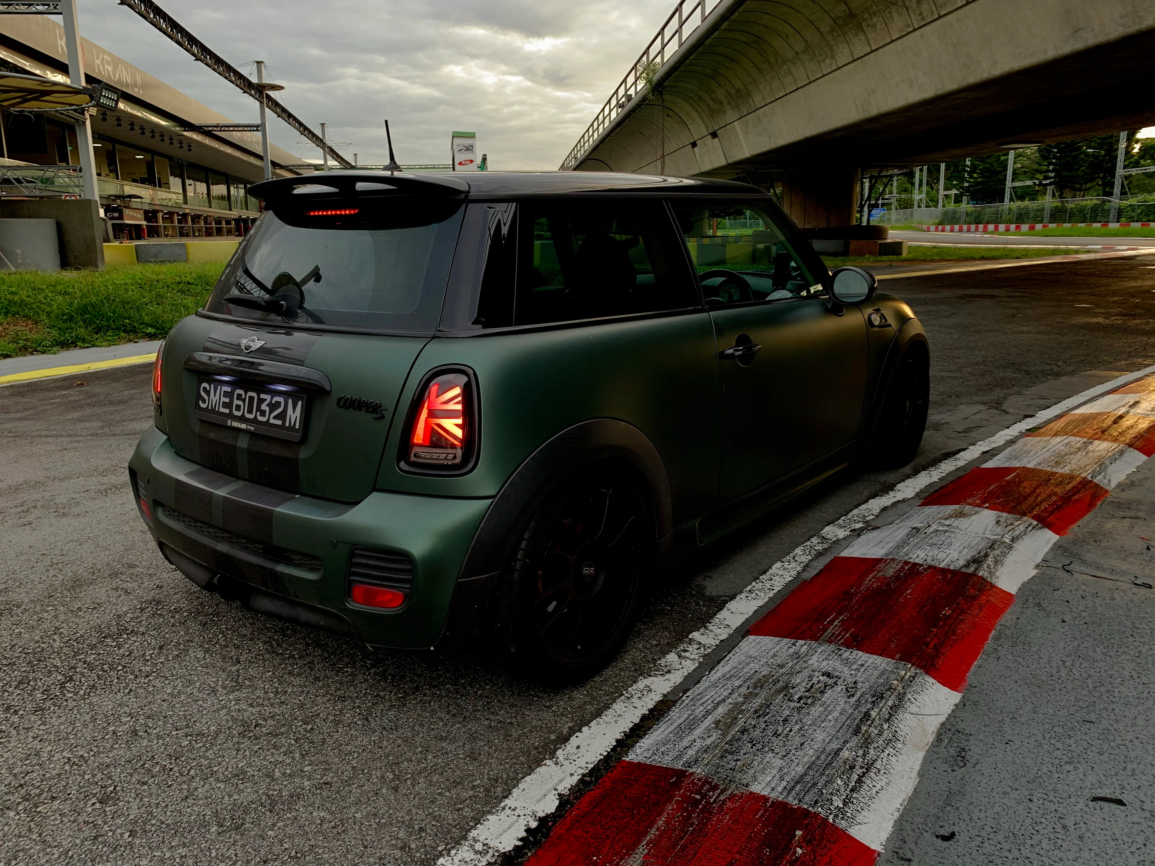 MINI GEN 2 Union Jack Tail Lights *2020 FACE LIFT* - Image 4