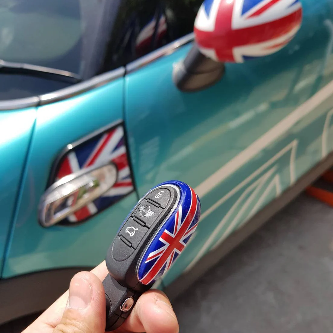 🇬🇧 Union Jack Alloy Metal Key Fob Case - Image 6